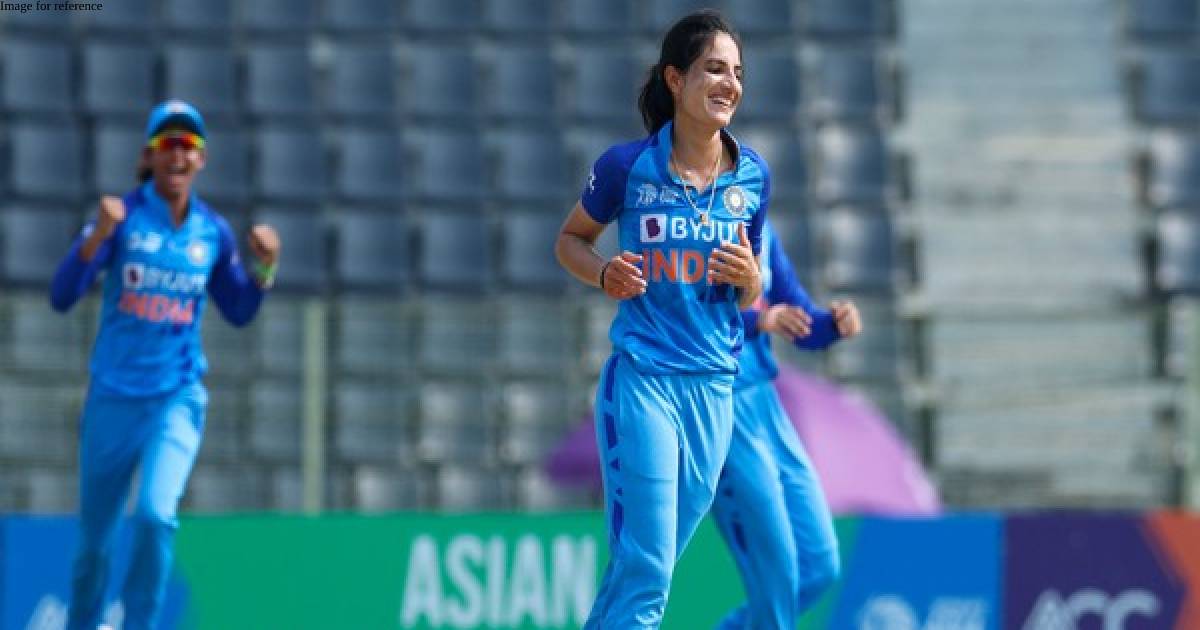 Women's Asia Cup final: Renuka's fiery powerplay spell, tight bowling by spinners helps India restrict Sri Lanka to 65/9
